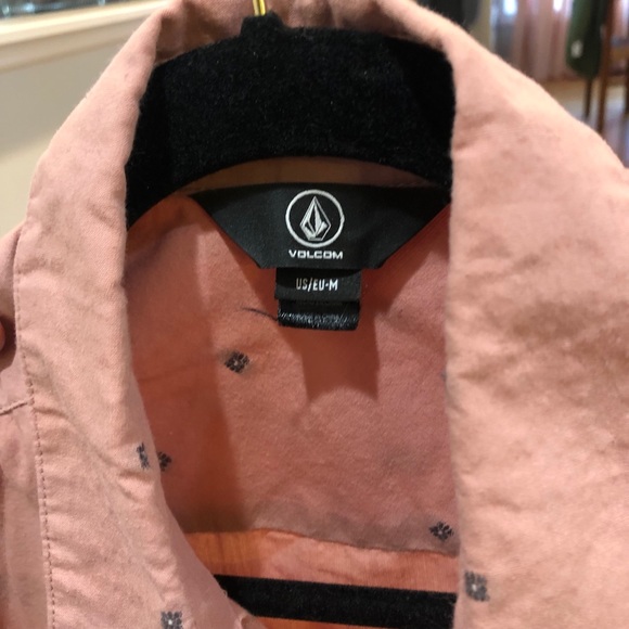 Mens Volcolm button up short sleeve - Picture 2 of 4